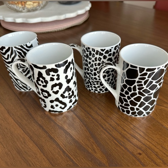 Set of Four Animal Print Mugs - Porcelain Coffee Cups - Picture 2 of 7